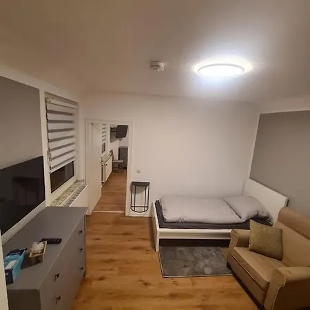 Apartamento Schoene 2 In Uerdingen Naehe Duesseldorf Krefeld