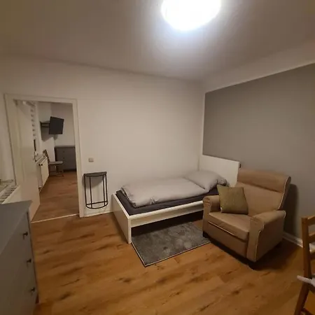 Apartamento Schoene 2 In Uerdingen Naehe Duesseldorf Krefeld